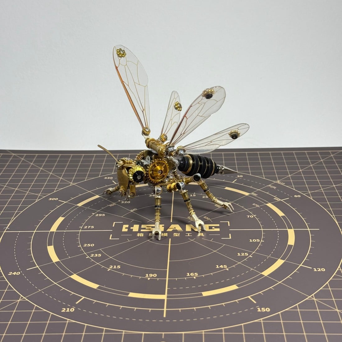 3D Metal Puzzles for Adults Mechanical Wasp Model Kits, Difficult DIY Assembly, Creative Desk Display & Unique Gift for Engineers, Hobbyists, Collectors