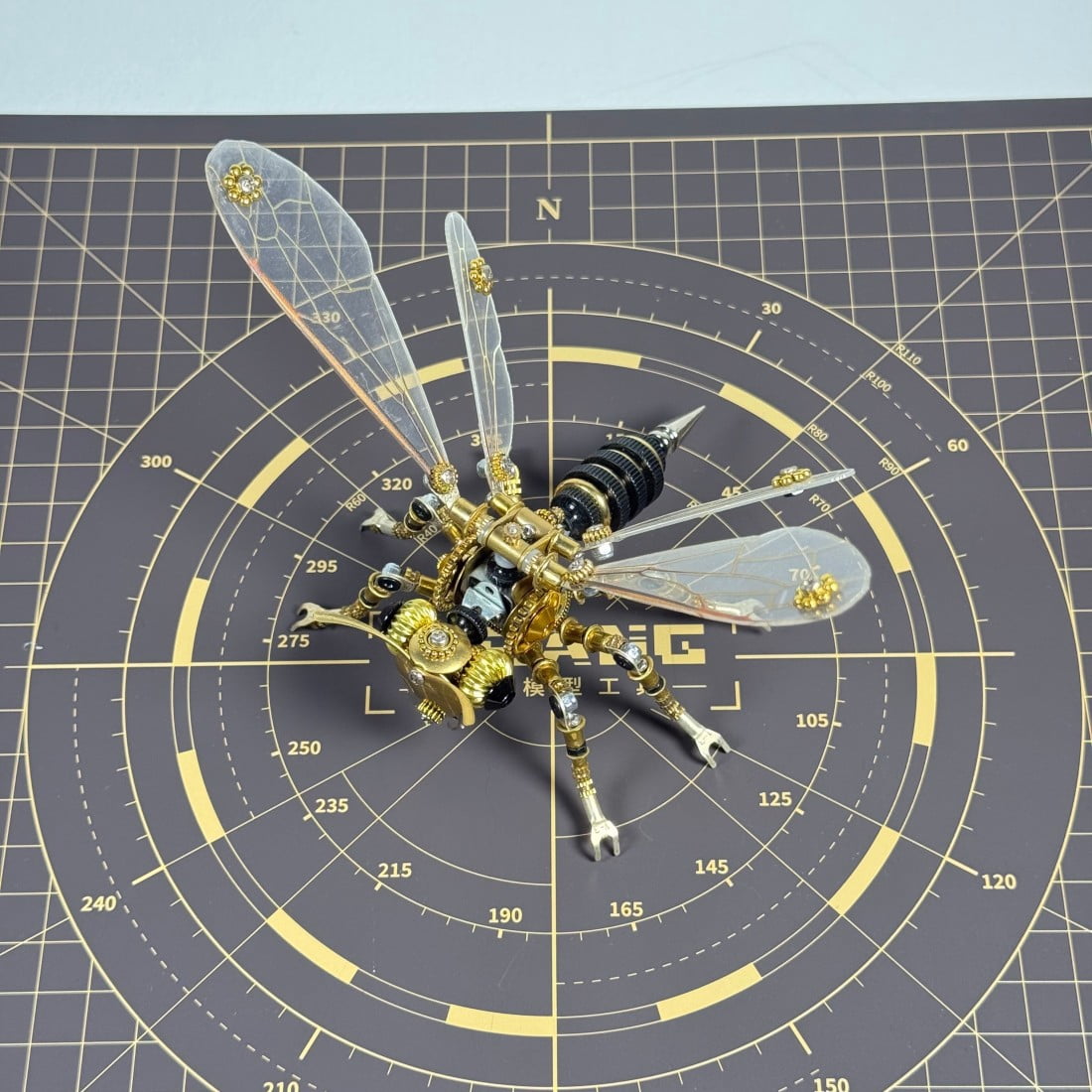 3D Metal Puzzles for Adults Mechanical Wasp Model Kits, Difficult DIY Assembly, Creative Desk Display & Unique Gift for Engineers, Hobbyists, Collectors