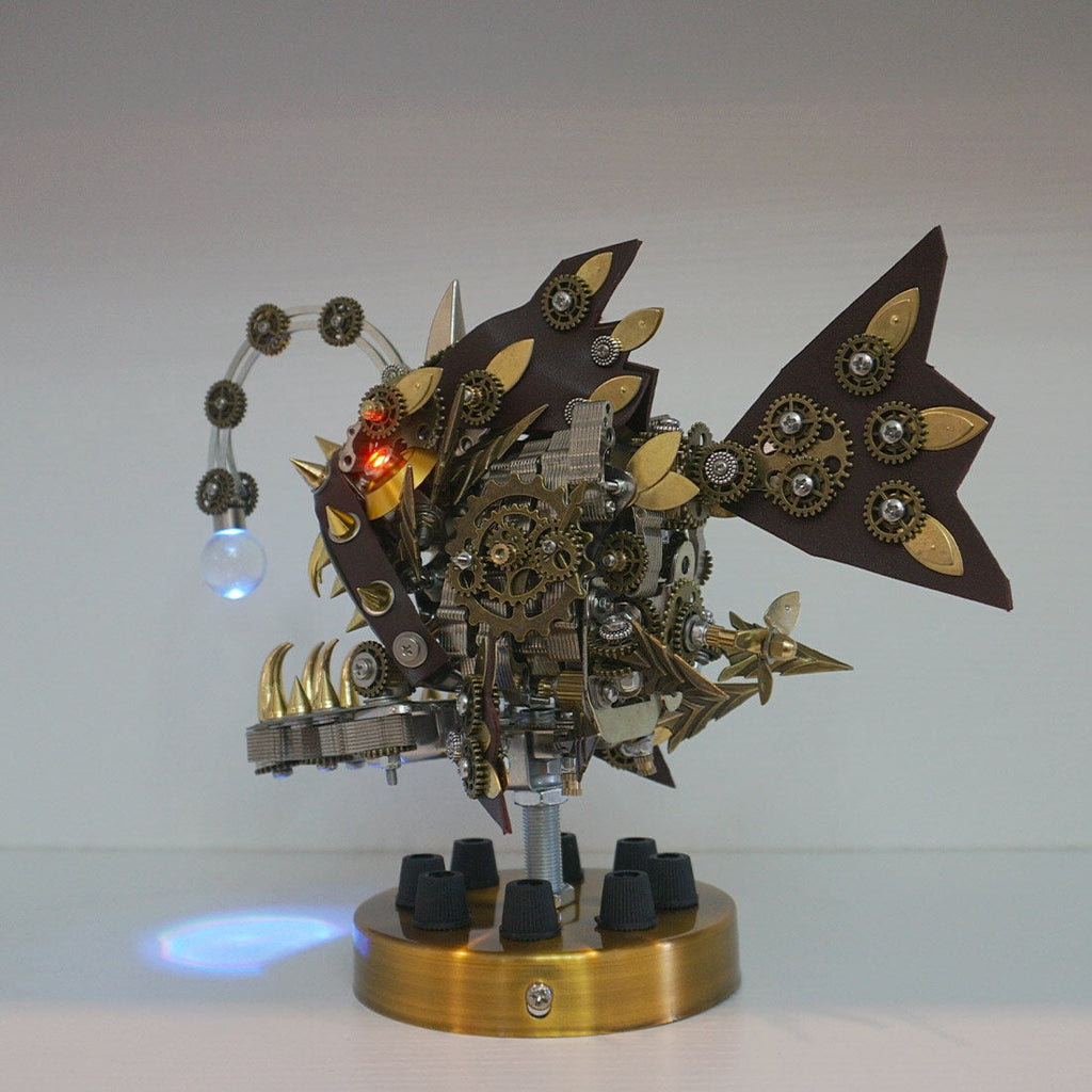 Lantern Fish 3D Metal Puzzle DIY Steampunk Assembly Kit, 700+PCS Mechanical Model with Movable Fins, Color-Changing Lamp & Collectible Gift for Adults & Teens