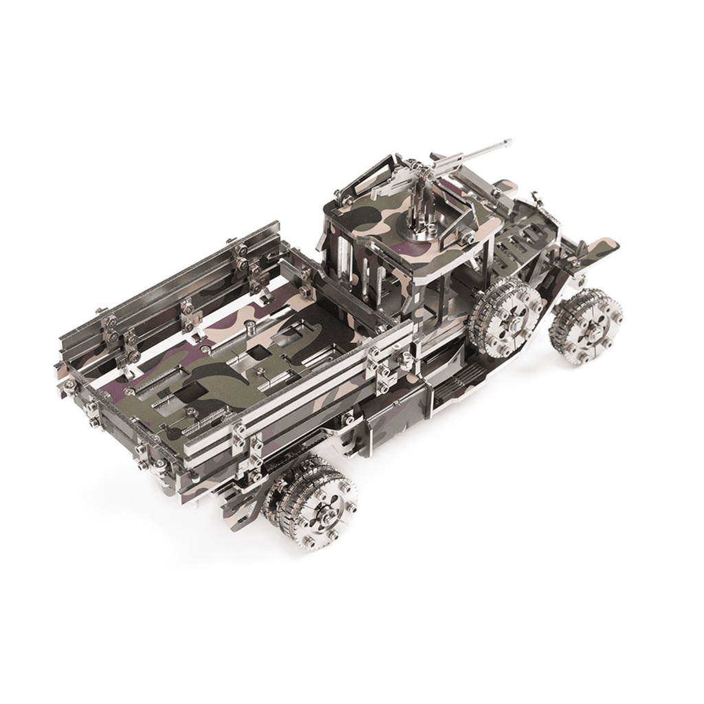 Iron Blood Combat Vehicle 3D Metal Puzzle Model Kit, 100+PCS Steampunk Mechanical Assembly Kit, Stainless Steel DIY Puzzle Model, Desktop Display Collectible & Engineering Hobby Kit for Adults