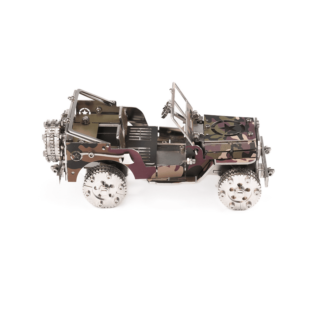 Iron Blood Combat Vehicle 3D Metal Puzzle Model Kit, 100+PCS Steampunk Mechanical Assembly Kit, Stainless Steel DIY Puzzle Model, Desktop Display Collectible & Engineering Hobby Kit for Adults