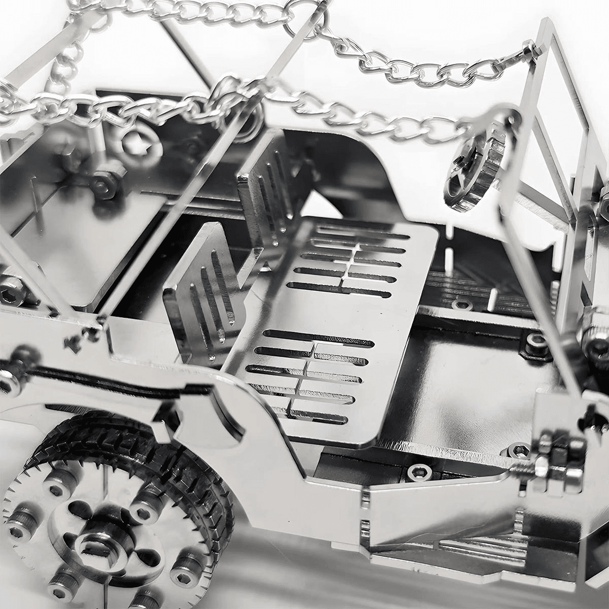 Iron Blood Combat Vehicle 3D Metal Puzzle Model Kit, 100+PCS Steampunk Mechanical Assembly Kit, Stainless Steel DIY Puzzle Model, Desktop Display Collectible & Engineering Hobby Kit for Adults