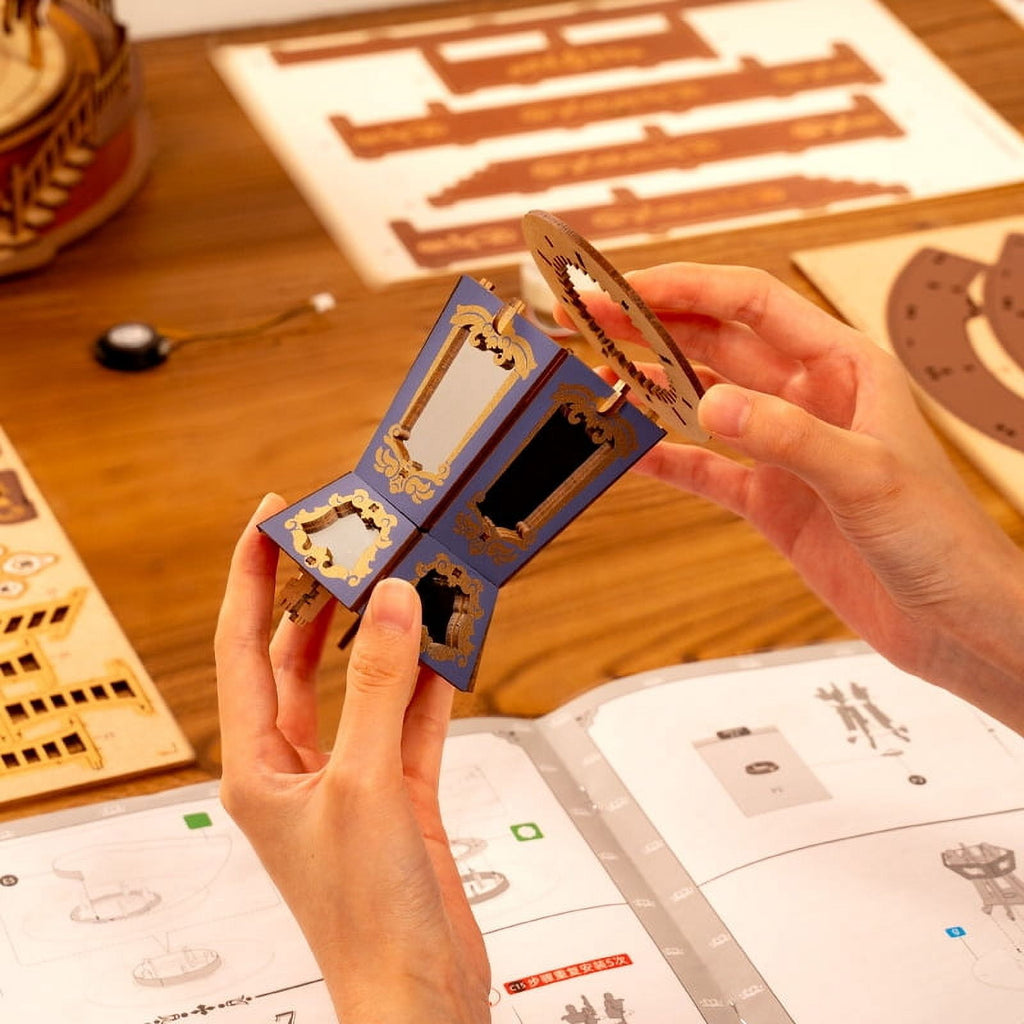 Rolife 3D Puzzles Music Box DIY, Classic Carousel Dreamer, Wooden Building Model Kits Xmas Birthday Gift for Kids Girls Adults